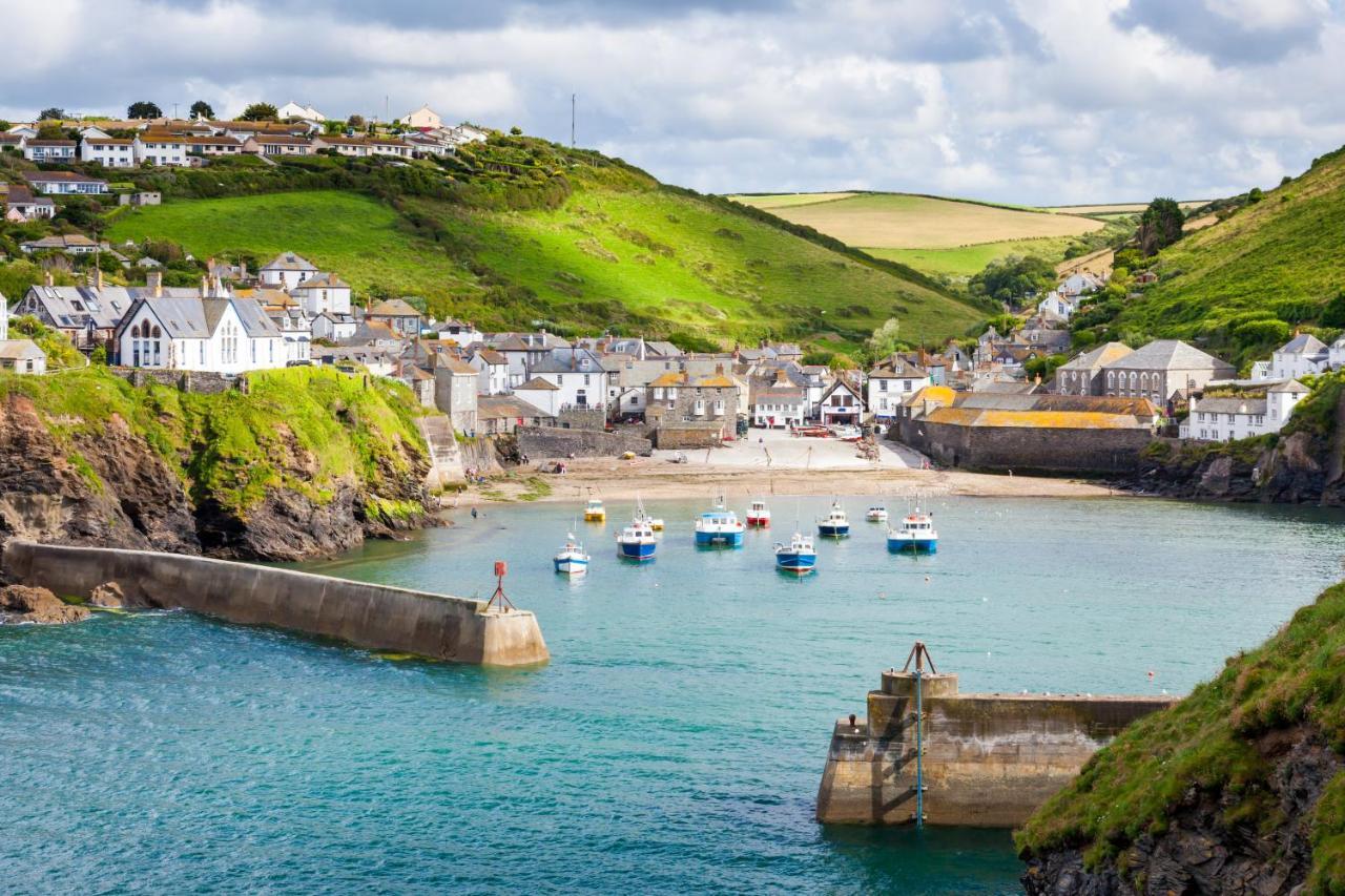 Polrunny Farm Blackberry Cottage - Cornwall Bliss In Sight Of The Sea Boscastle Exteriör bild