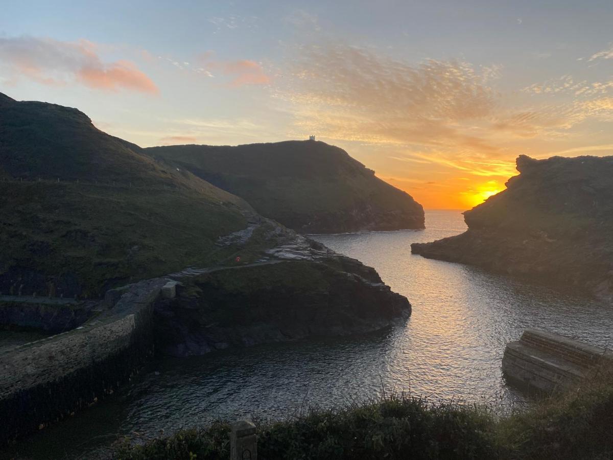 Polrunny Farm Blackberry Cottage - Cornwall Bliss In Sight Of The Sea Boscastle Exteriör bild